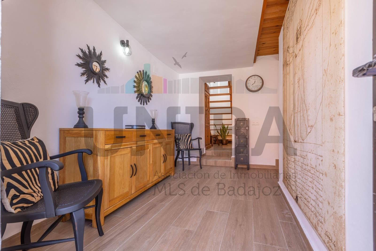 House or chalet for sale in La Codosera  with Air Conditioner