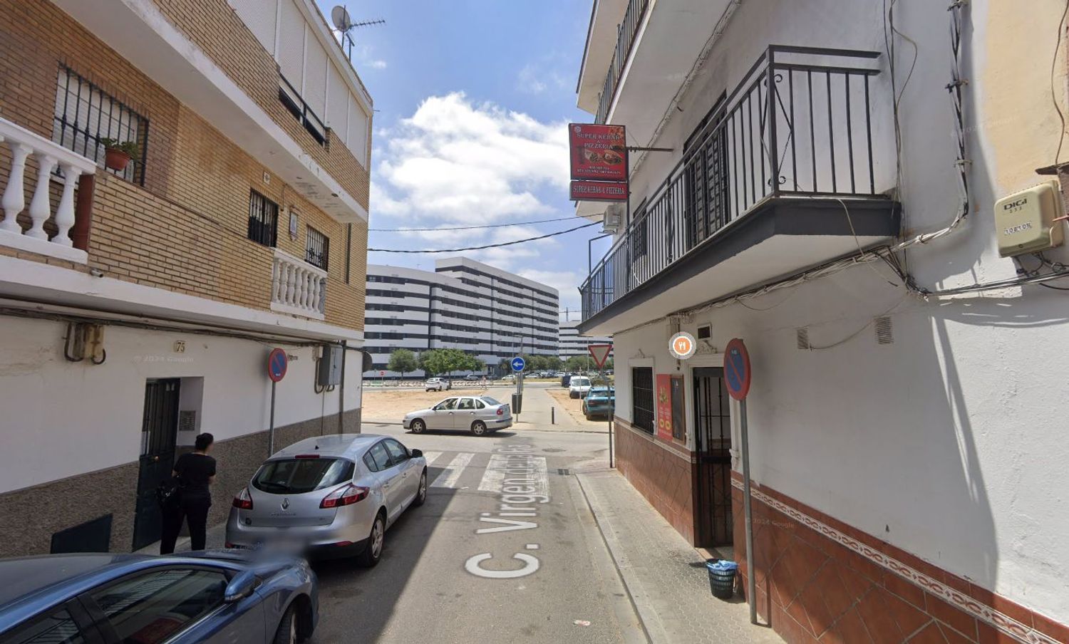 Exterior view of House or chalet for sale in  Sevilla Capital