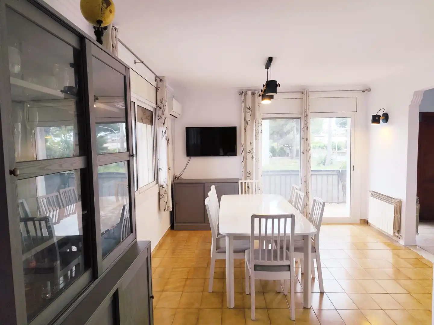 Menjador de Casa o xalet en venda en Lliçà de Vall amb Aire condicionat, Calefacció i Jardí privat