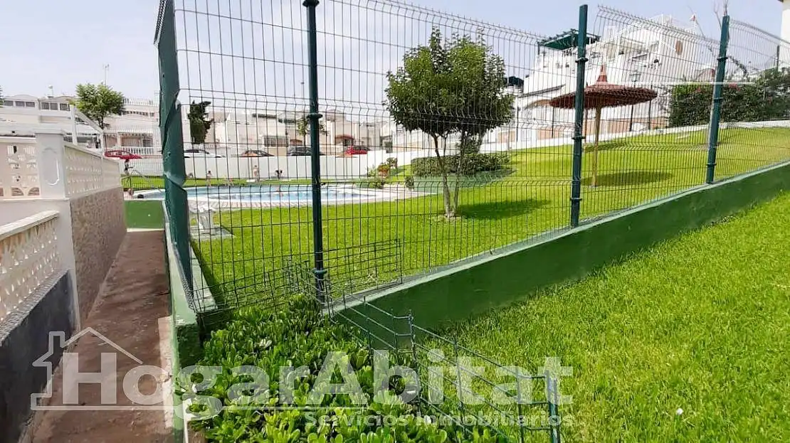Pis amb piscina en venda a Urbanizacion LAGO JARDIN, imagen 19