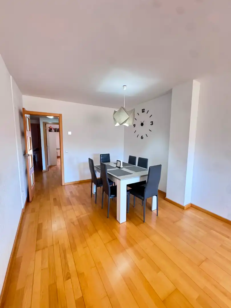Esszimmer von Maisonette zum Verkauf in La Muela mit Klimaanlage, Heizung und Privatgarten