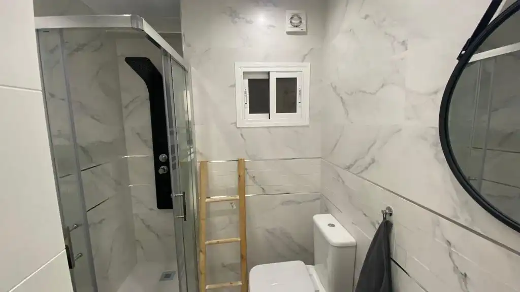 Habitació a Calle SEGRE, El Plantinar – Avda. La Paz - El Juncal