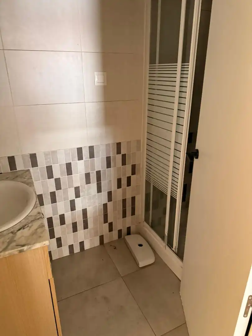 Bany de Pis en venda en Alicante / Alacant