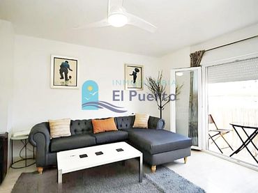 Ático con balcón en venta en Puerto de Mazarrón