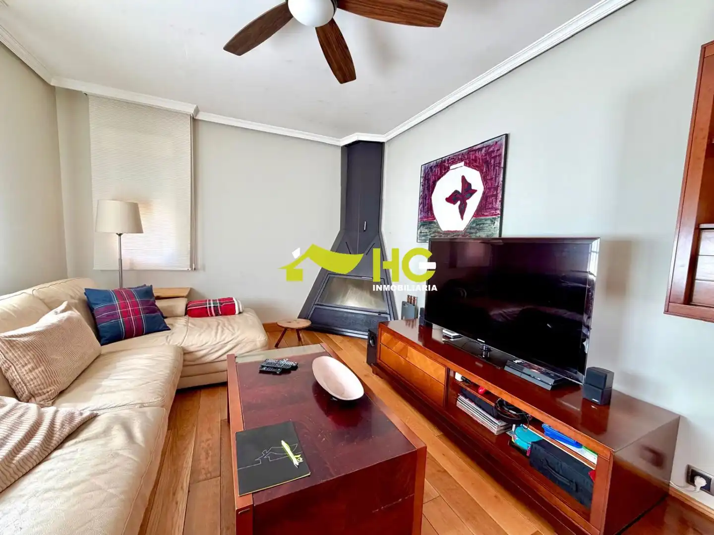 Sala de estar de Casa o chalet en venta en Villaviciosa de Odón con Aire acondicionado, Calefacción y Jardín privado