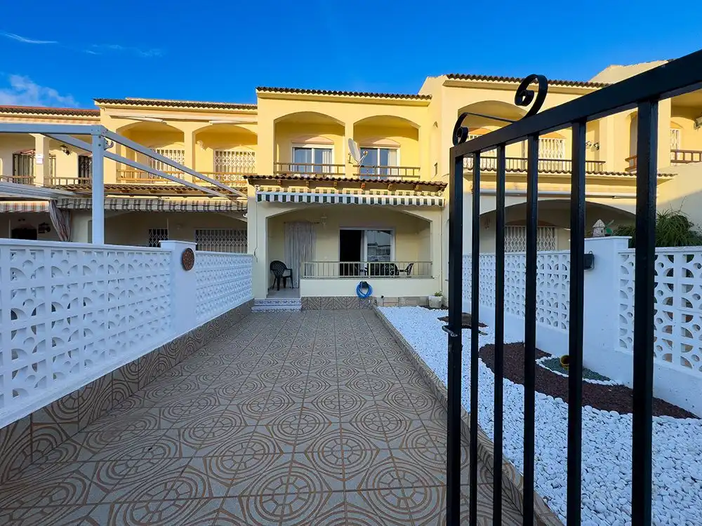 Maison mitoyenne avec piscine à vendre à Calle Teruel 10, imagen 2