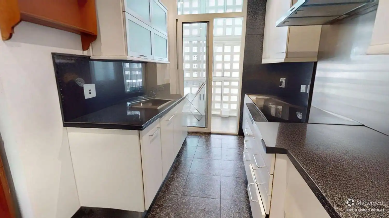 Kitchen of Flat for sale in Sevilla  with Air Conditioner, Heating and Terrace
