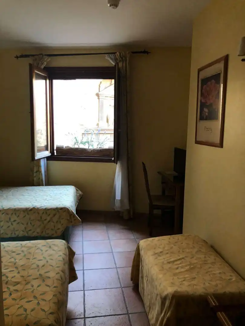 Buildings for sale in Plaza mayor, Puebla de Arenoso