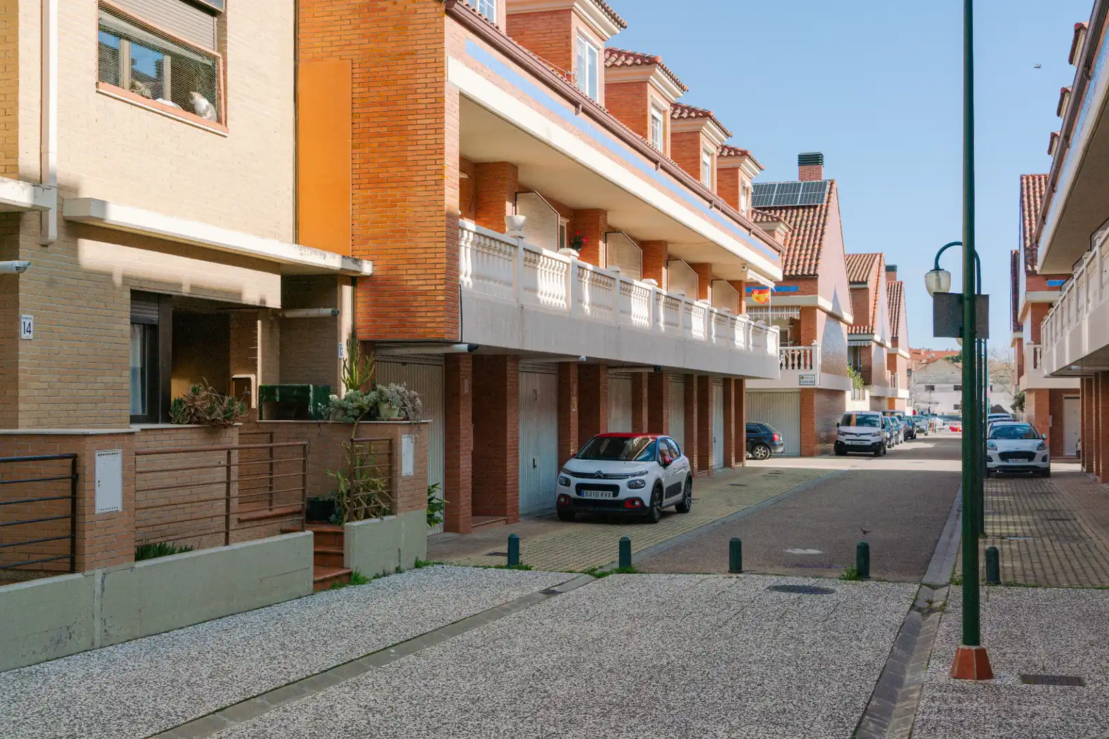 Adossat amb terrassa en venda a Calle Guillermo Gudel Martí 12, imagen 8