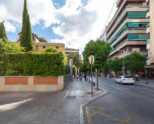 Exterior view of Duplex for sale in  Granada Capital  with Heating, Parquet flooring and Balcony