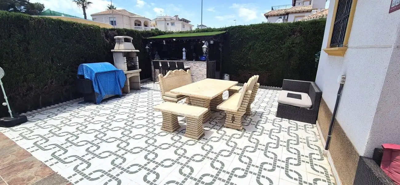 Villa mit Pool zum Verkauf in Avenida de las Brisas, imagen 9