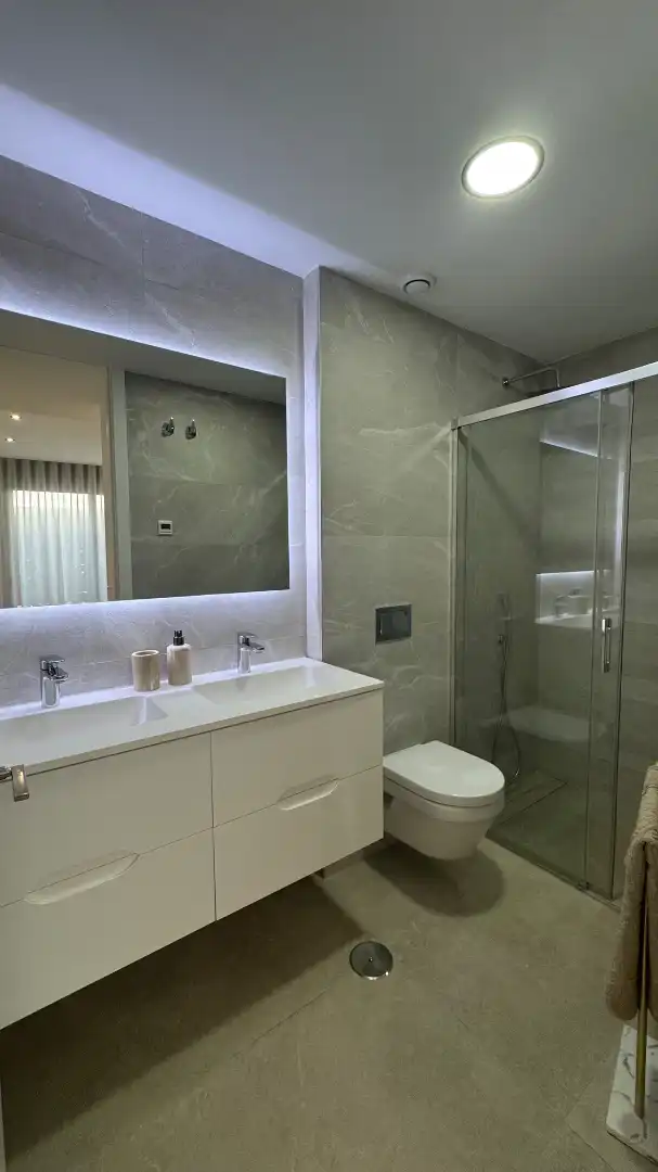 Badezimmer von Maisonette zum Verkauf in La Nucia mit Klimaanlage, Privatgarten und Terrasse