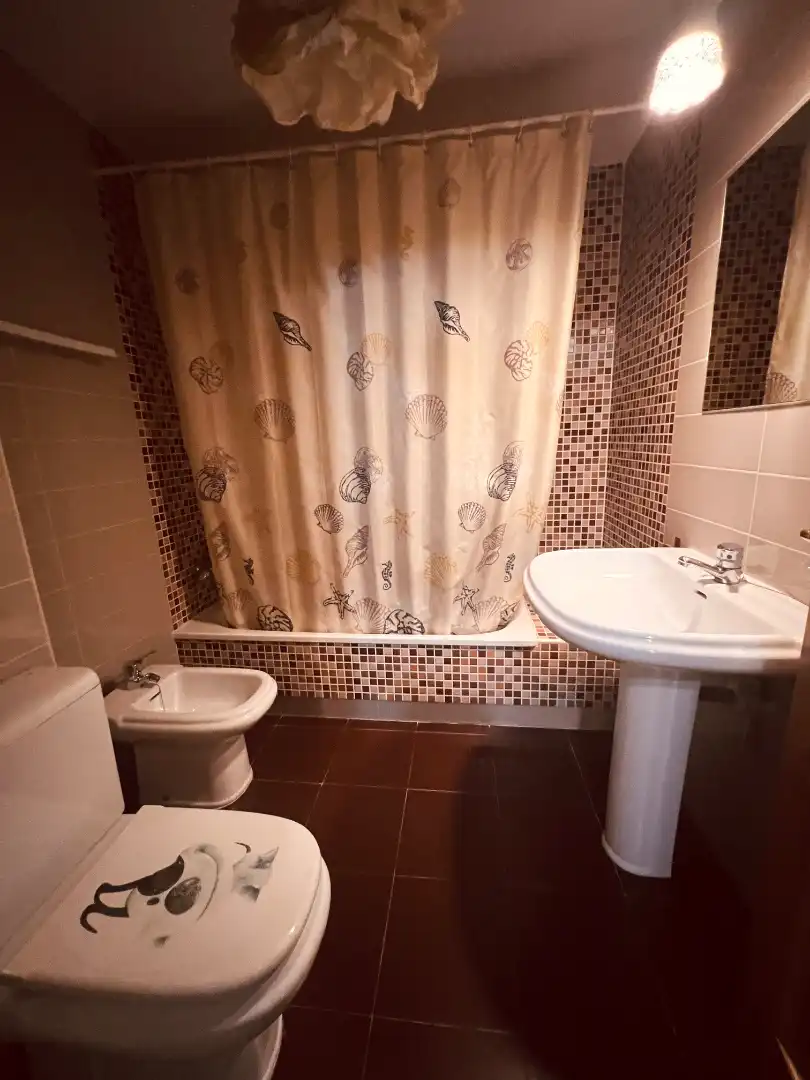 Baño de Planta baja en venta en Valdeolmos-Alalpardo, Madrid