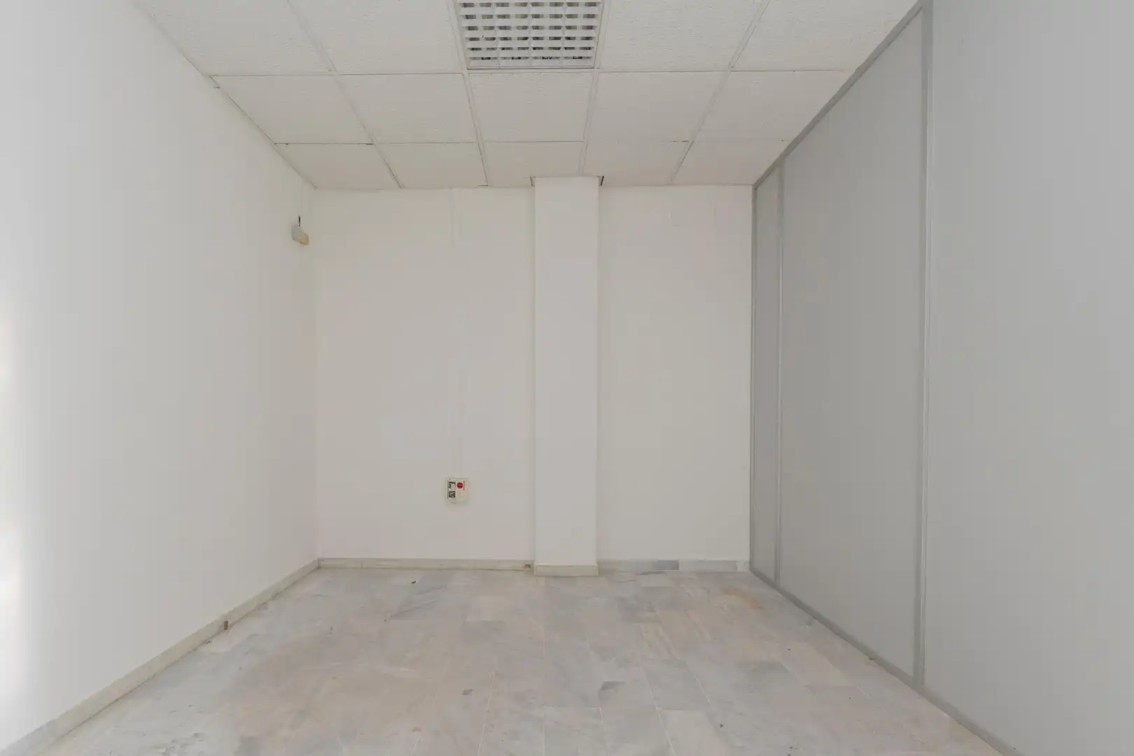 Local en venta en Mairena del Aljarafe con Aire acondicionado