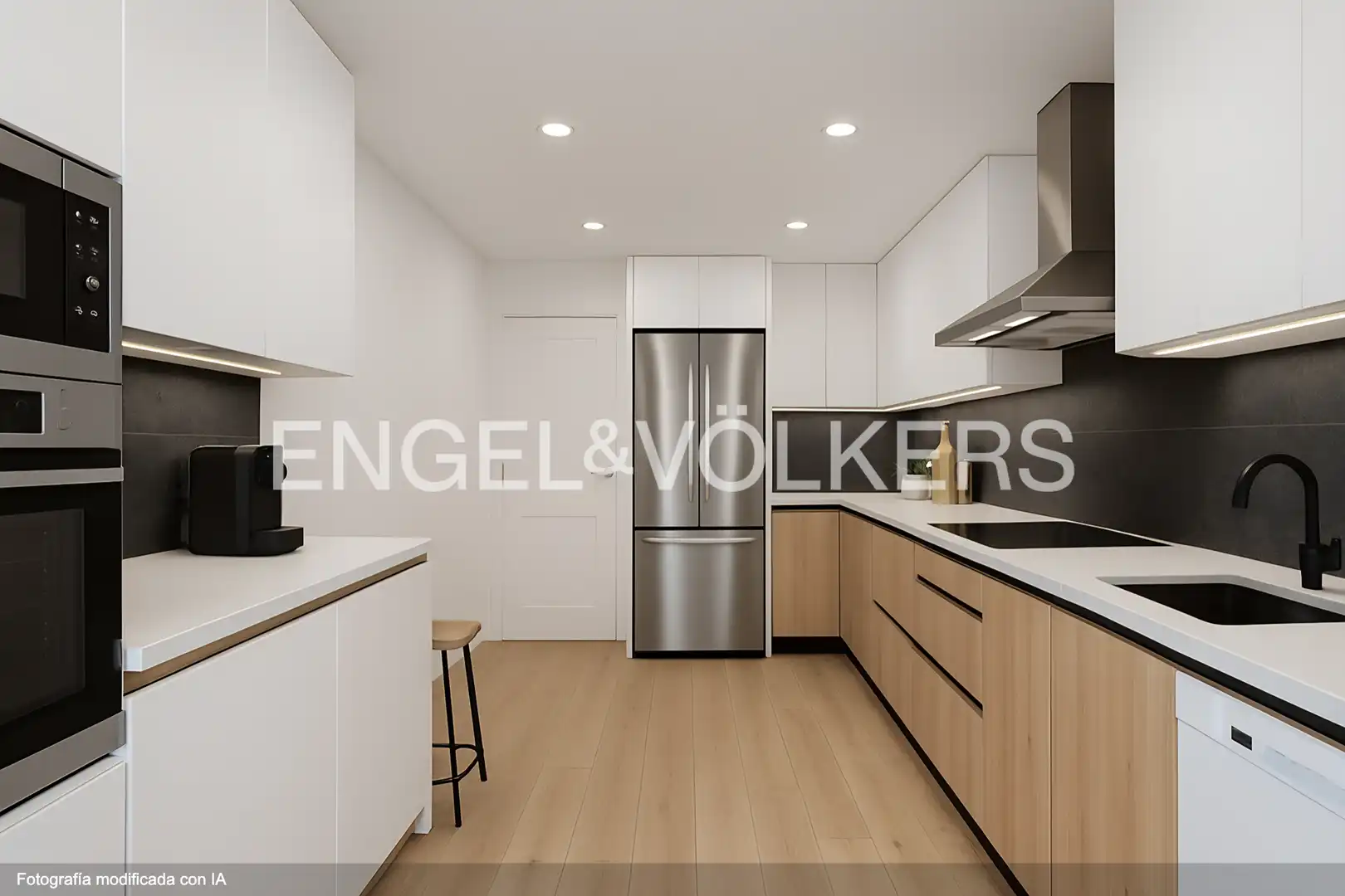 Kitchen of Flat for sale in Madrid  with Air Conditioner, Heating and Private garden
