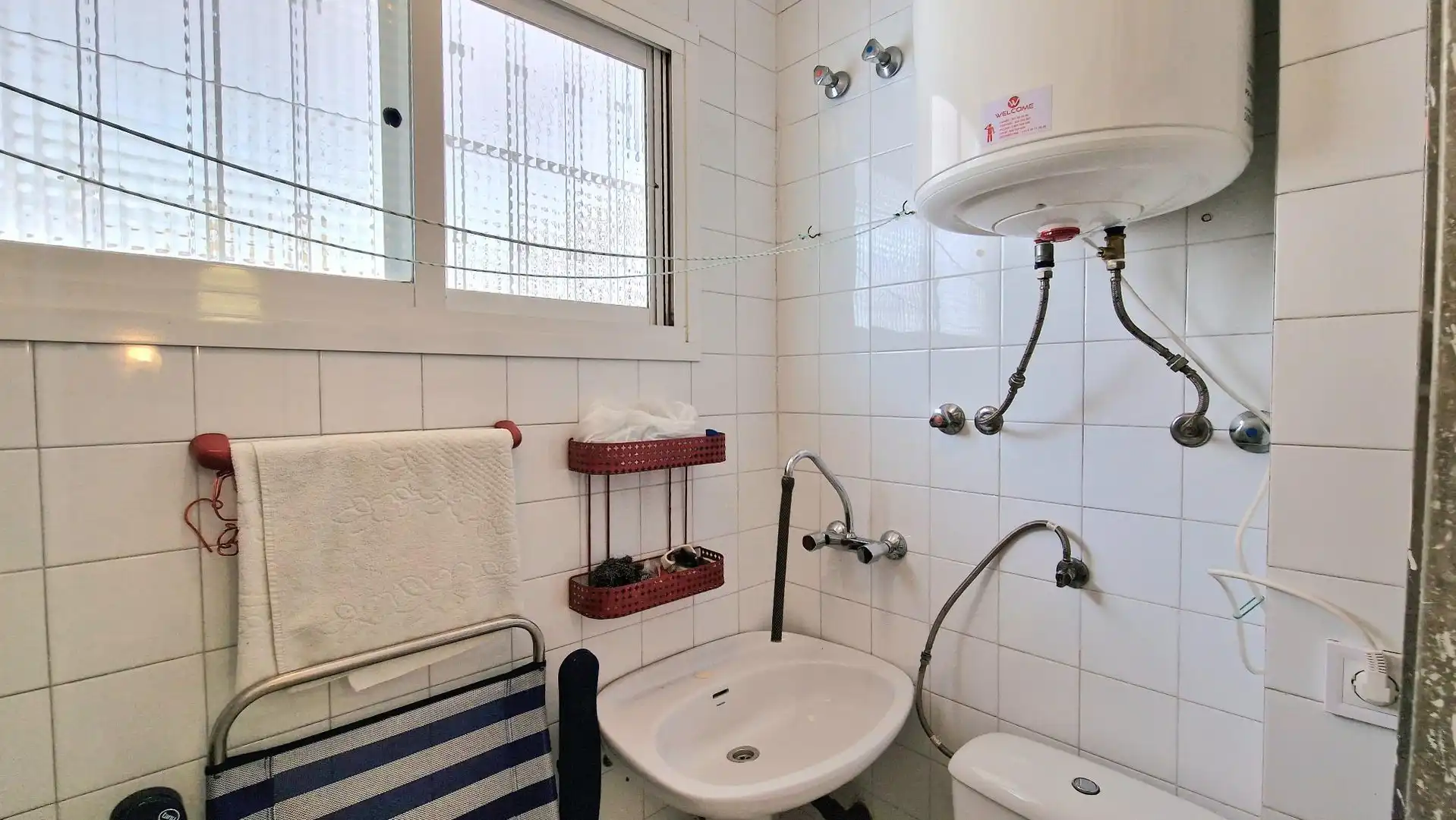 Bathroom of Detached homes for sale in Benalmádena  with Heating, Terrace and Swimming Pool