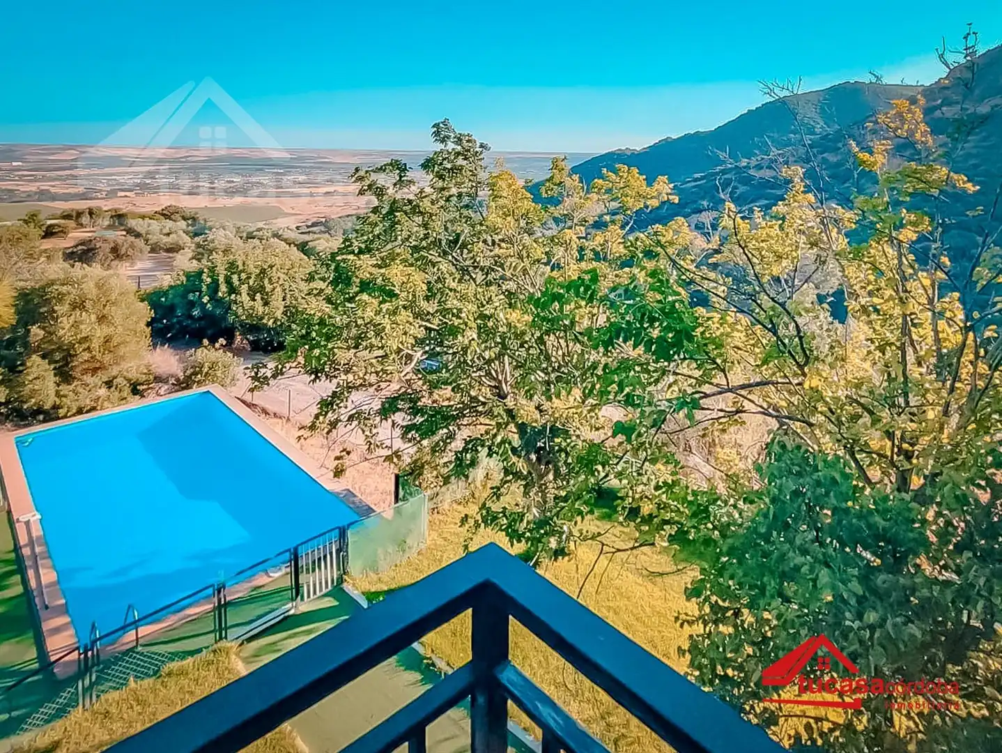 Chalet con piscina en venta en Periurbano Oeste - Sierra
