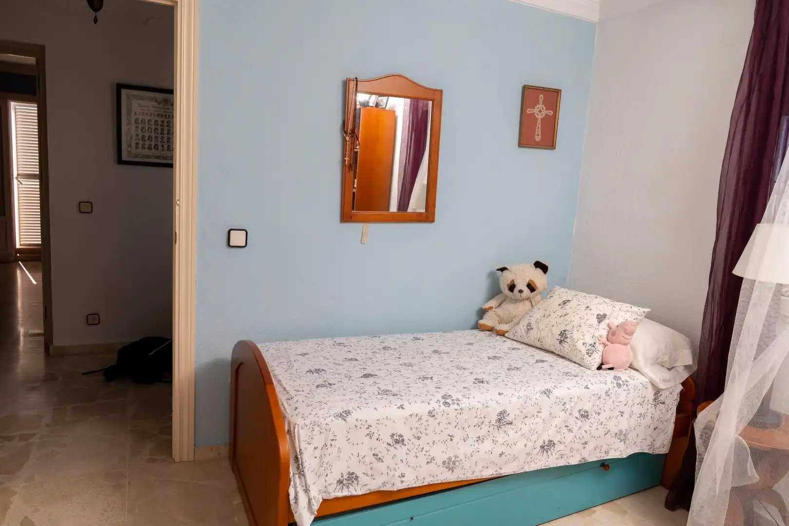 Habitación de Casa adosada en venta en Almonte con Terraza, Trastero y Balcón