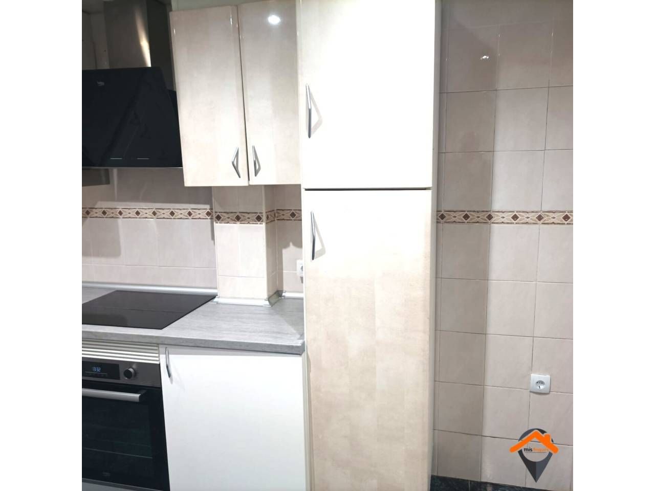 Küche von Wohnung zum Verkauf in Barberà del Vallès mit Balkon