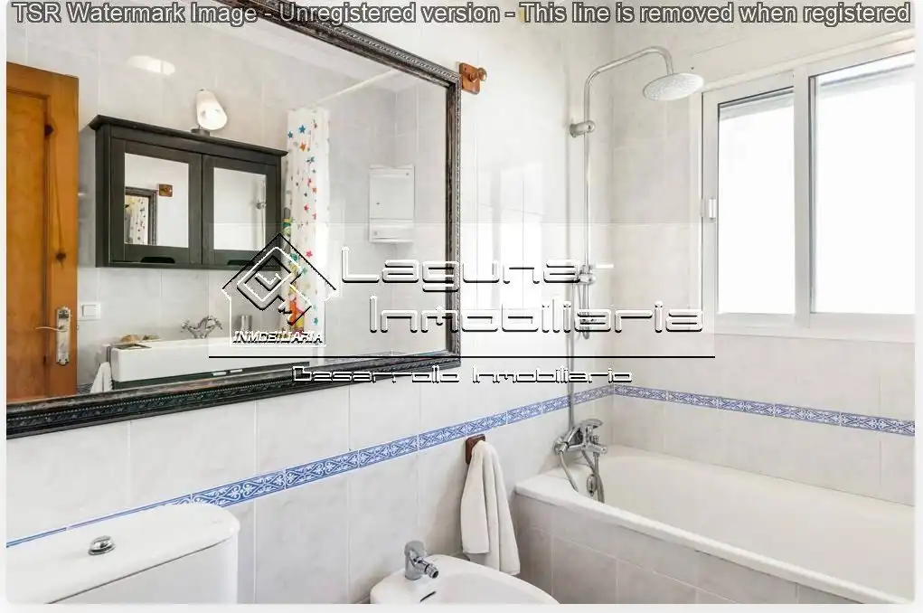 Baño de Casa o chalet en venta en Chiclana de la Frontera con Aire acondicionado, Jardín privado y Piscina