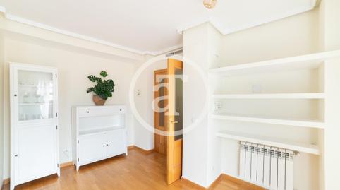 Foto 5 de Ático de alquiler en Calle Fuente Cisneros, Parque Oeste - Fuente Cisneros, Madrid