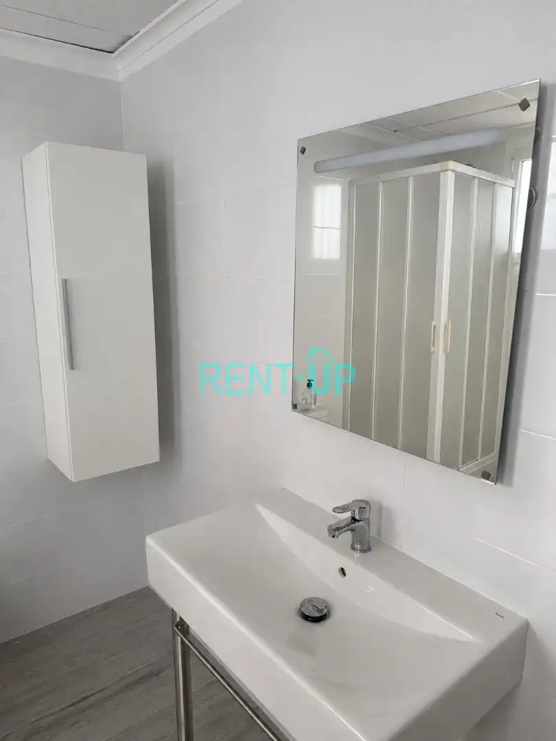 Bany de Casa o xalet en venda en Rotglà i Corbera amb Aire condicionat, Terrassa i Traster