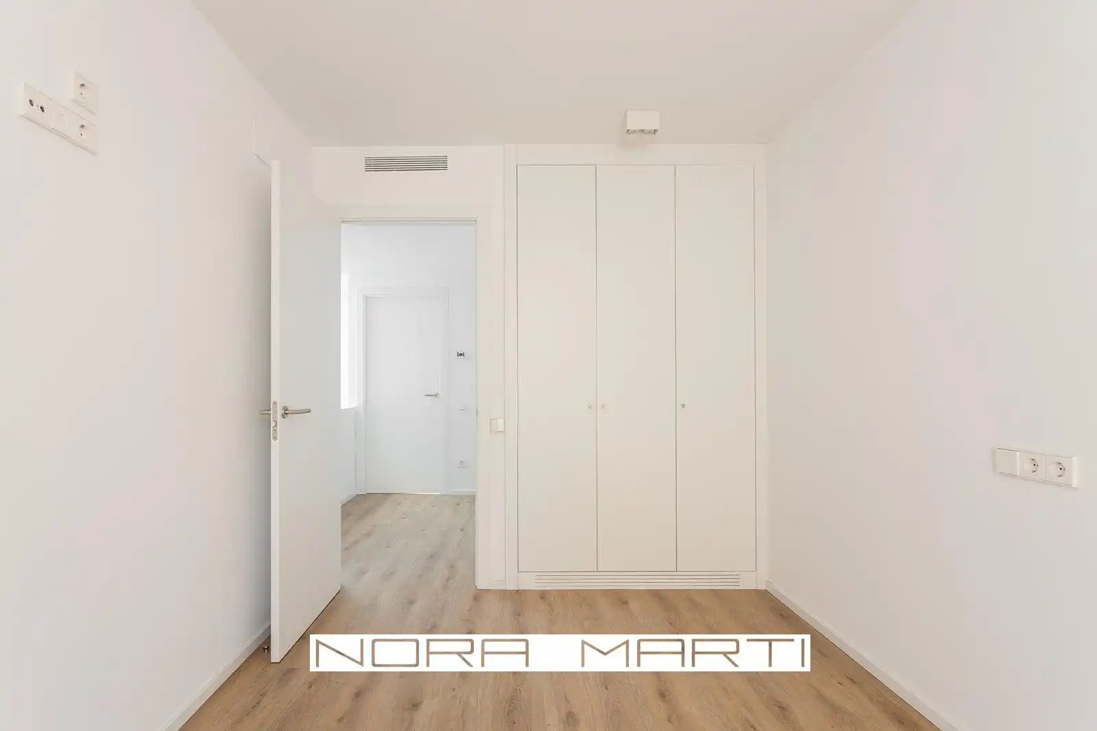 Habitación de Casa o chalet de alquiler en Barcelona con Calefacción, Parquet y Terraza