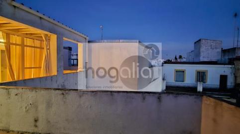 Foto 2 de Piso de alquiler en Feria, Sevilla Capital