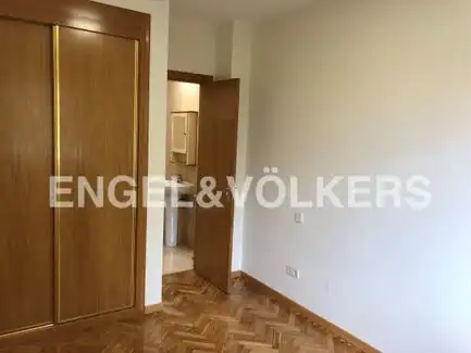 Habitación de Piso de alquiler en Boadilla del Monte con Calefacción, Parquet y Terraza
