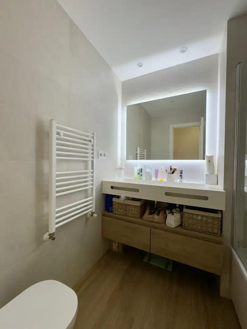 Baño de Piso en venta en Madrid con Aire acondicionado, Calefacción y Parquet