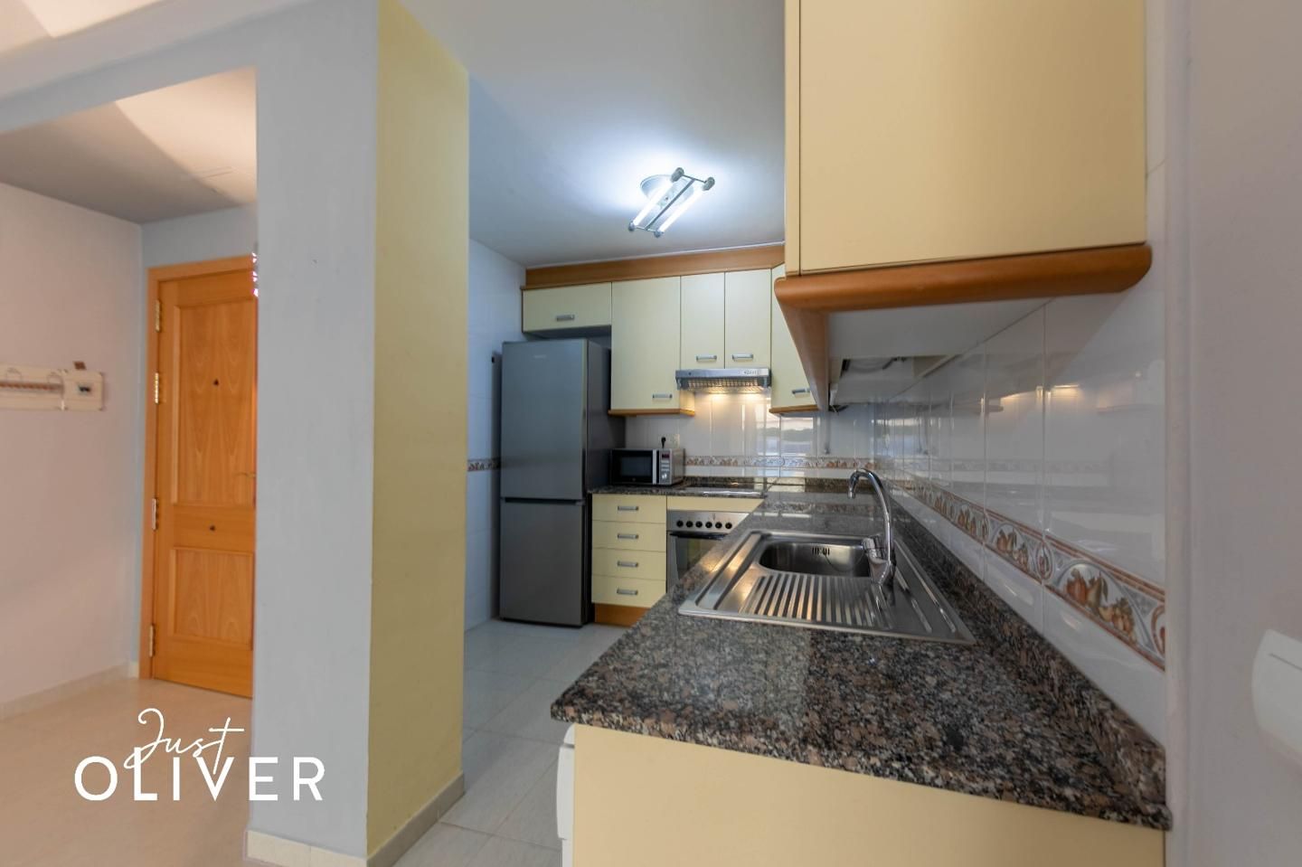 Kitchen of Apartment for sale in Cambrils  with Terrace and Community pool