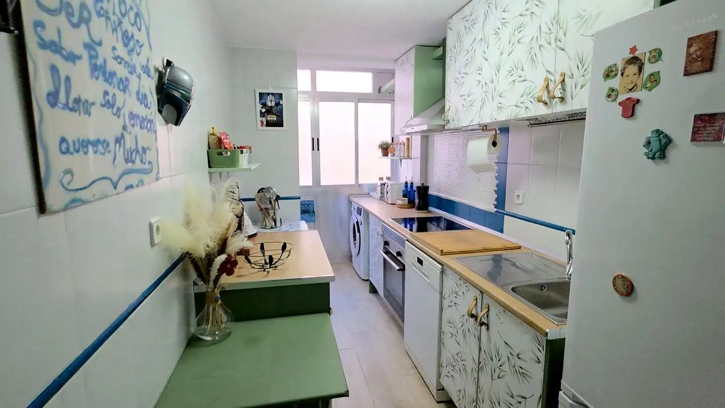 Cocina de Piso en venta en San Sebastián de los Reyes con Terraza y Balcón