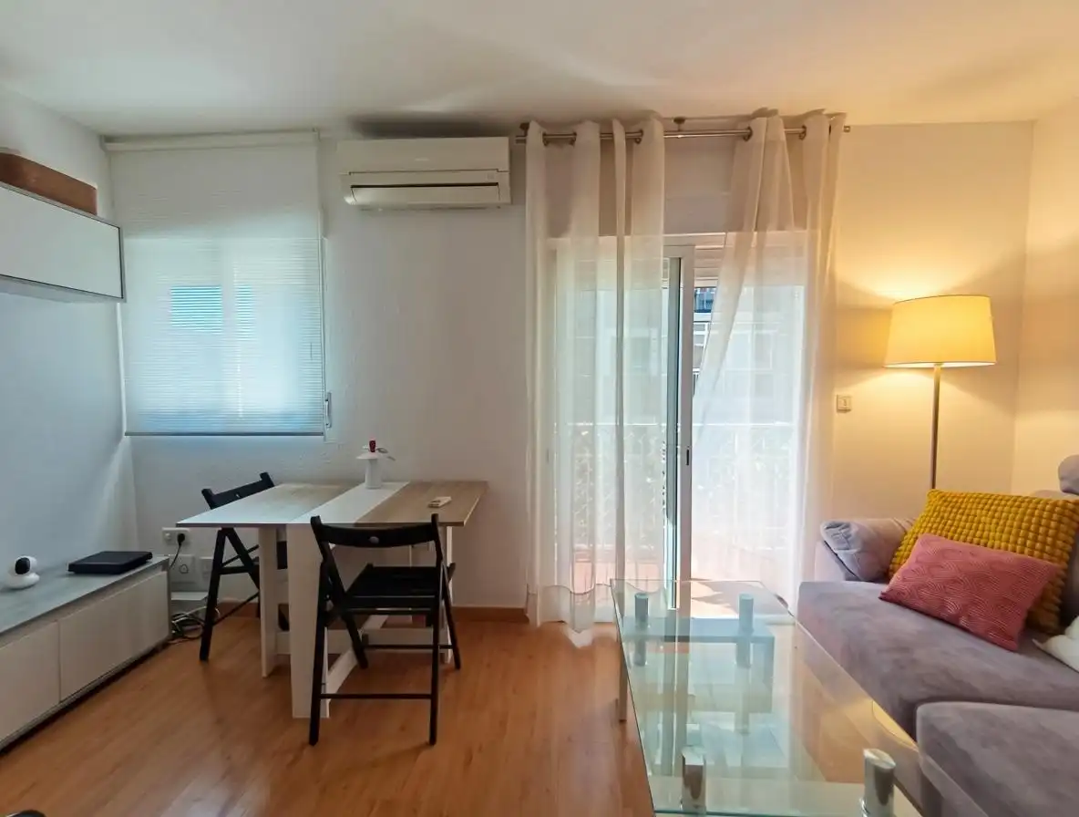 Wohnzimmer von Wohnung zum Verkauf in Leganés mit Klimaanlage, Heizung und Terrasse