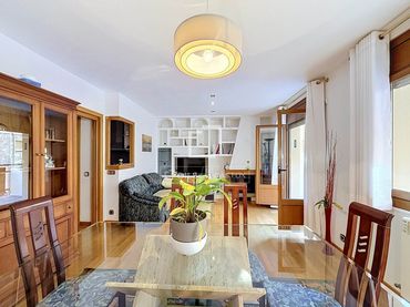 Wohnung mit Aufzug zum Verkauf in Encamp pueblo