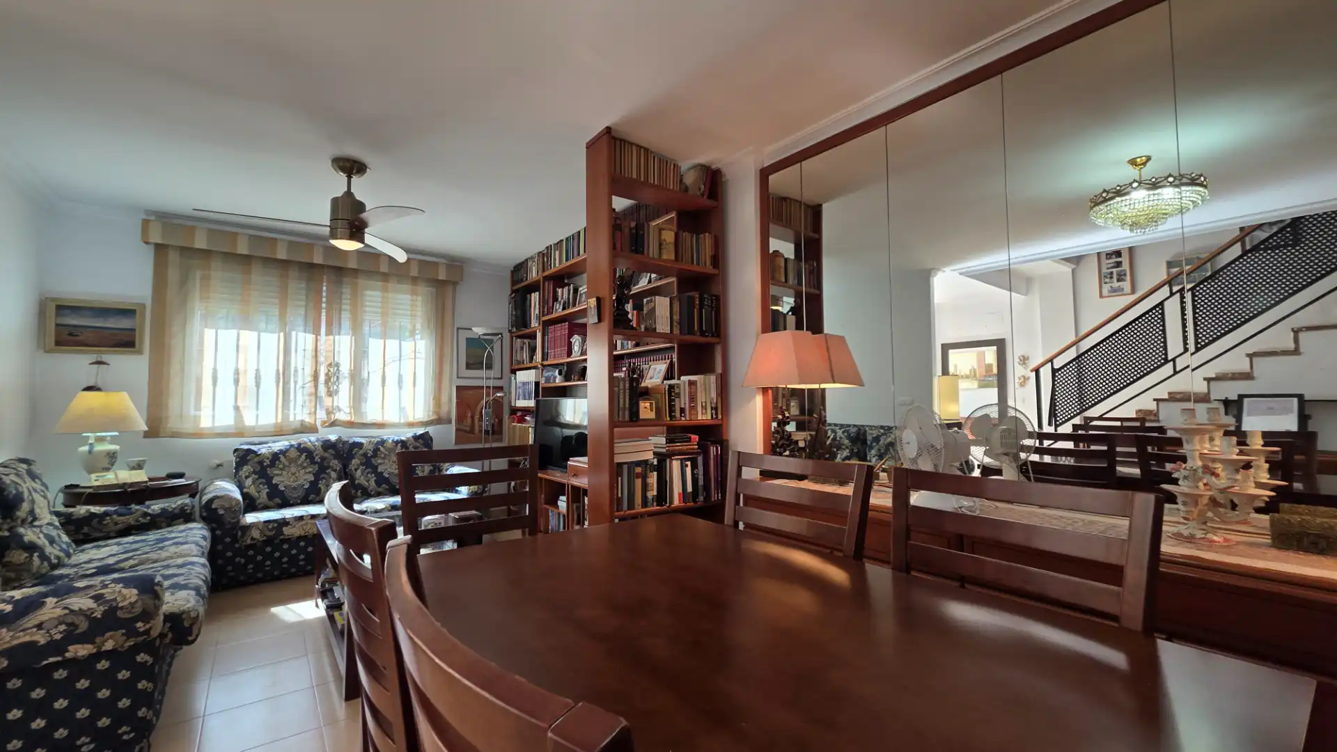 Reihenhaus mit Terrasse zum Verkauf in Carrer Serra, imagen 5