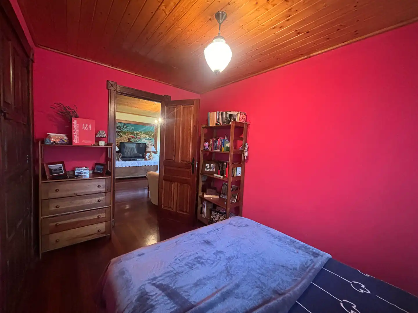 Habitación de Finca rústica en venta en Tineo con Jardín privado, Parquet y Terraza