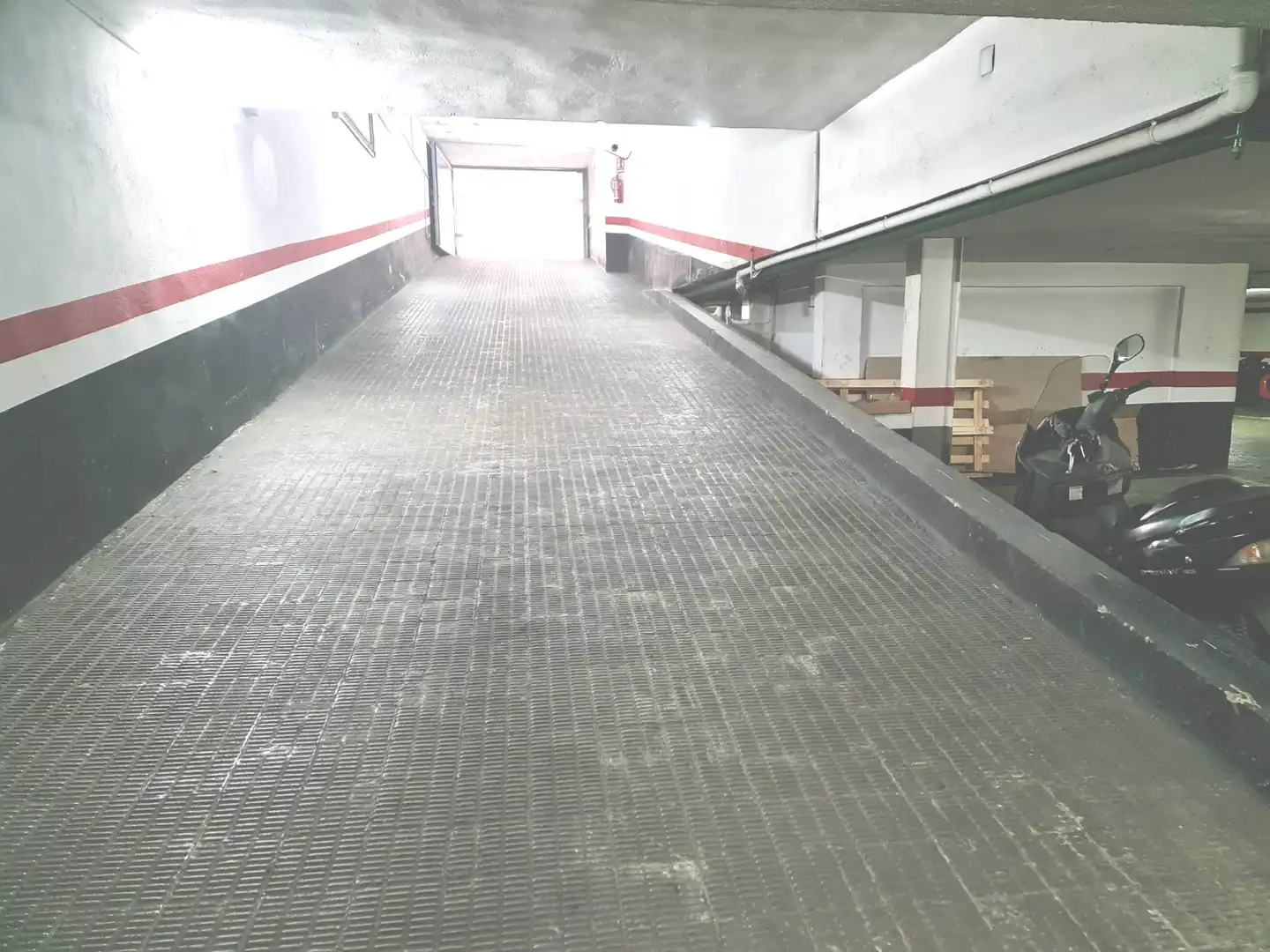 Einzelparkplatz mit Aufzug zum Verkauf in Avinguda de Blasco Ibáñez, imagen 11