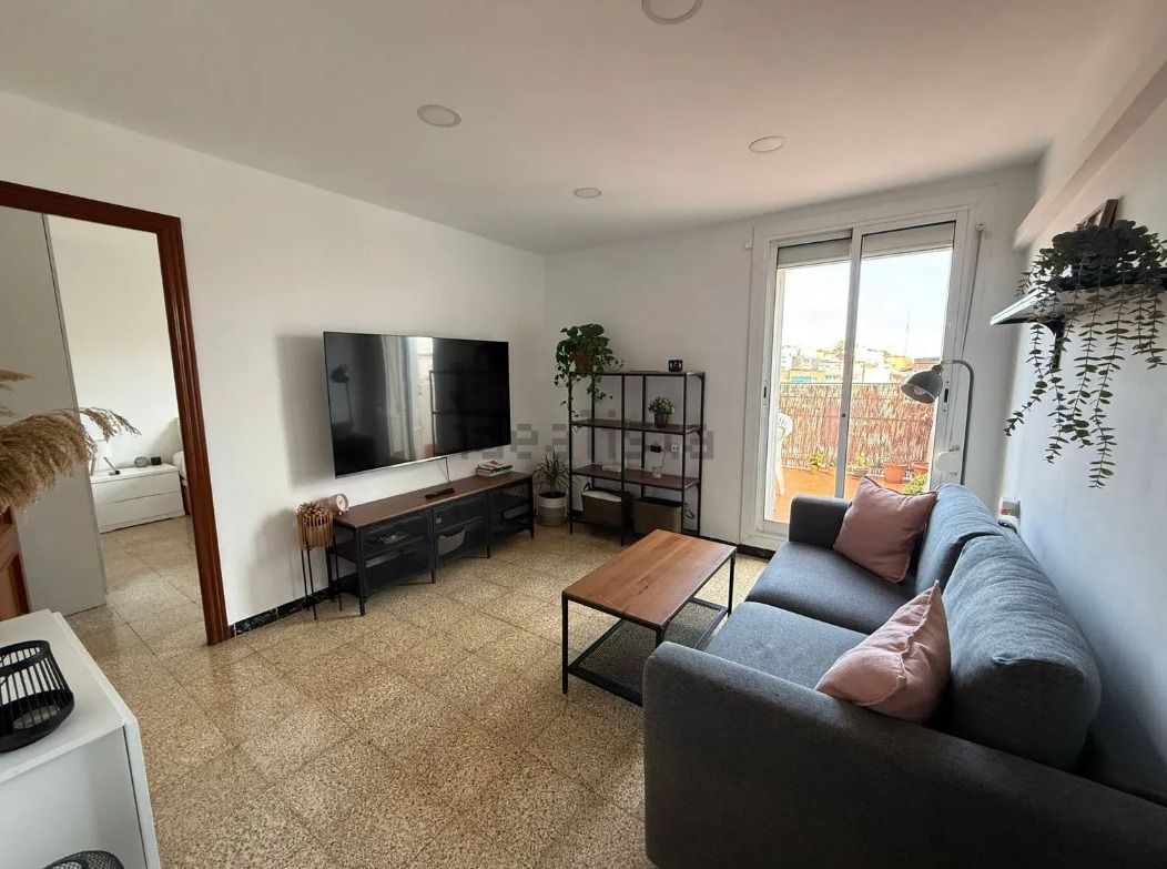 Living room of Flat for sale in Badalona  with Air Conditioner, Heating and Terrace