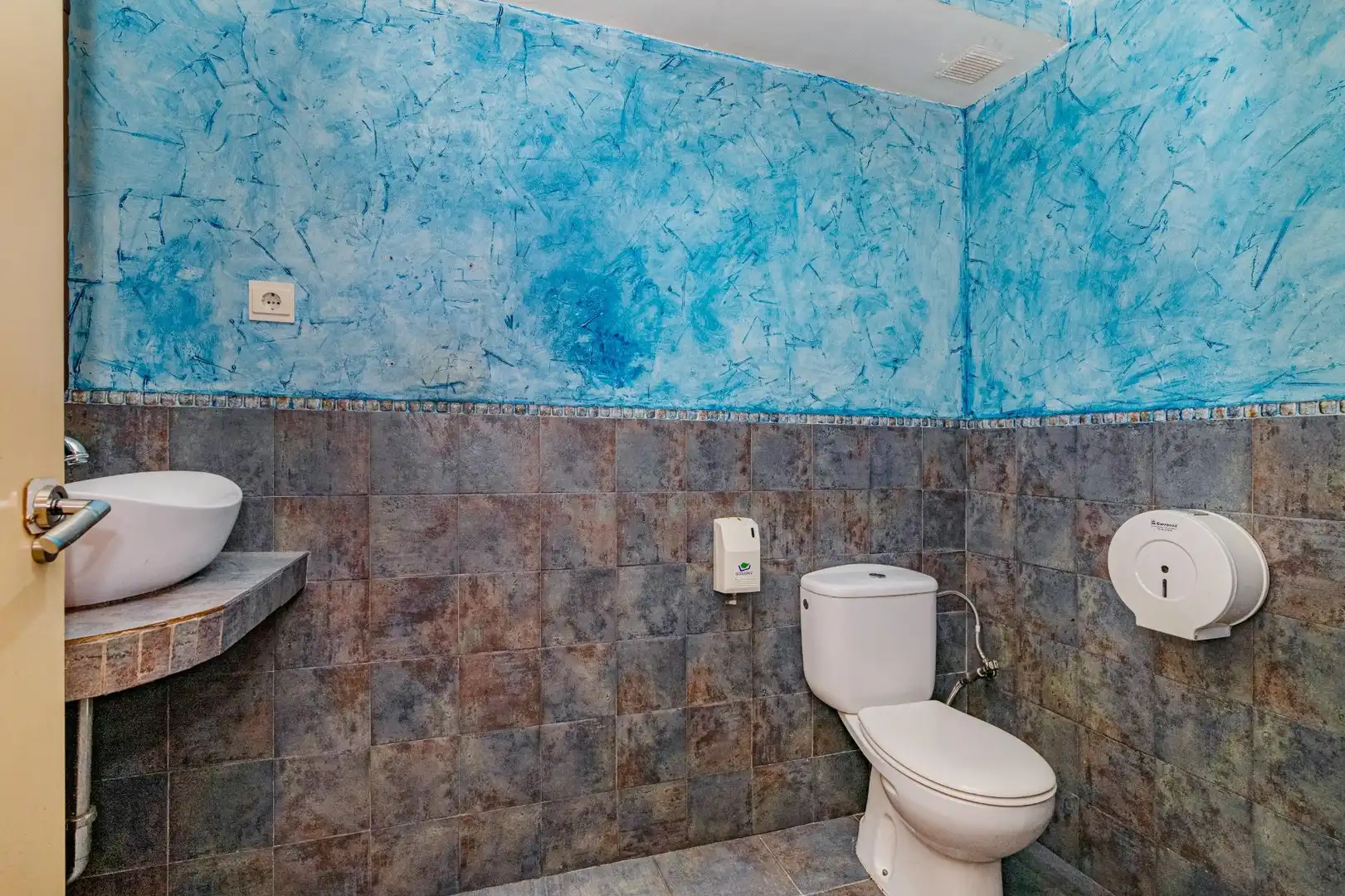 Local comercial en venta en Avenida de Sierra Nevada, imagen 11