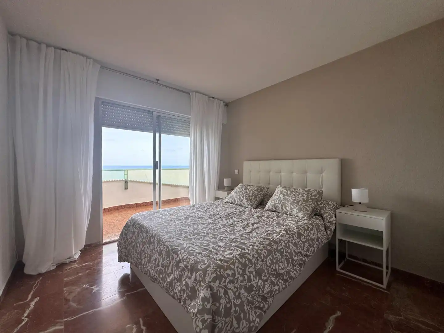 Mini appartamento con terrazza in affitto a Avenida NIZA, imagen 24
