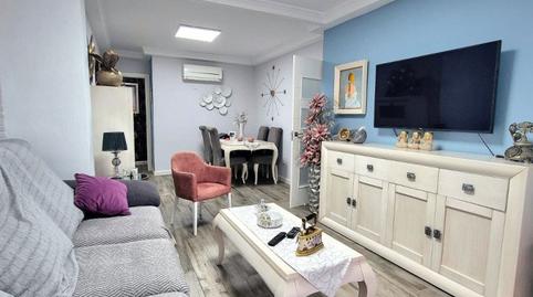 Foto 2 de Apartamento en venta en  Plaza de Neptuno, Barriada de Andalucía - Ardila, San Fernando