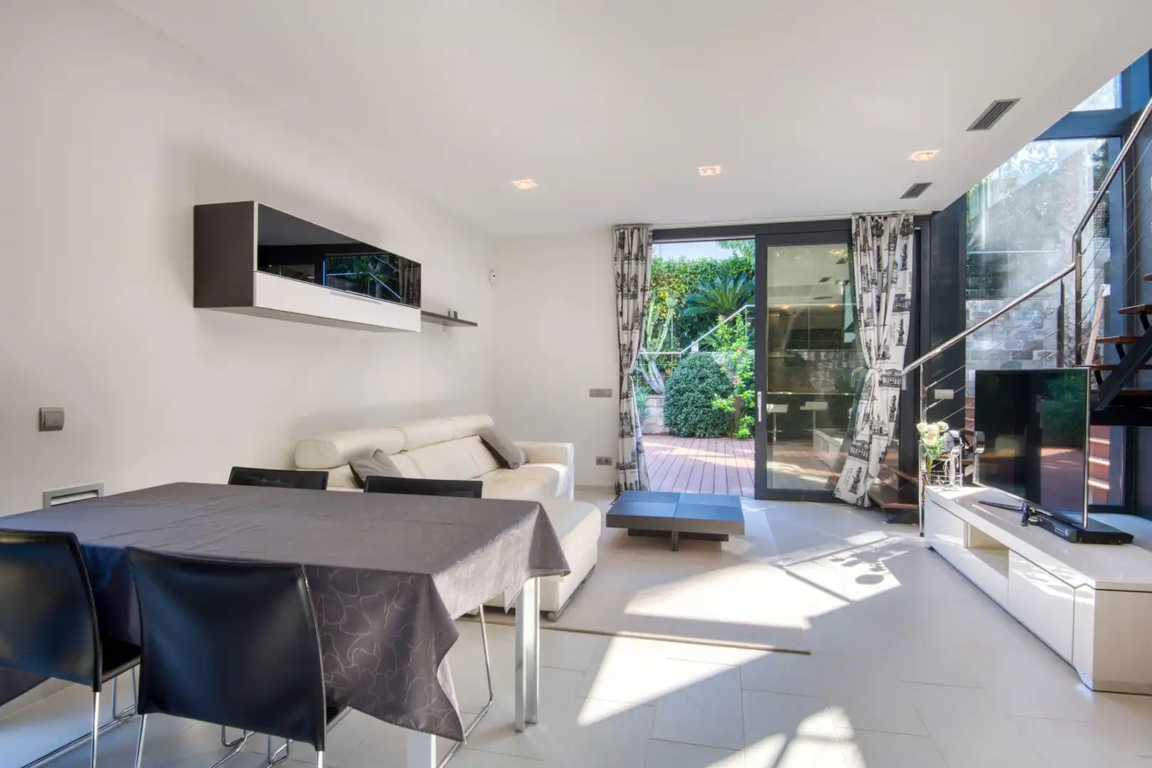 House with terrace for sale in QUILLAT, imagen 11