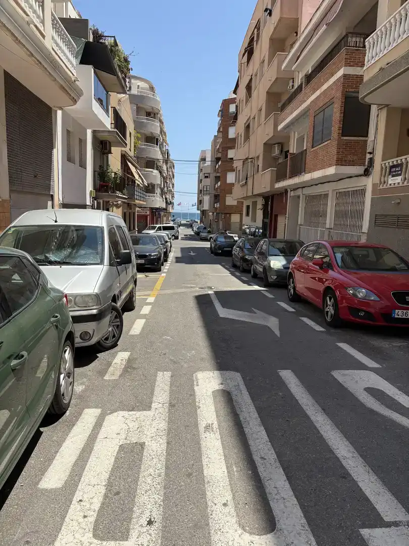 Vista exterior de Ático en venta en Torrevieja con Aire acondicionado