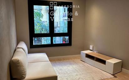 Bedroom of Flat for sale in  Barcelona Capital  with Air Conditioner, Parquet flooring and Terrace