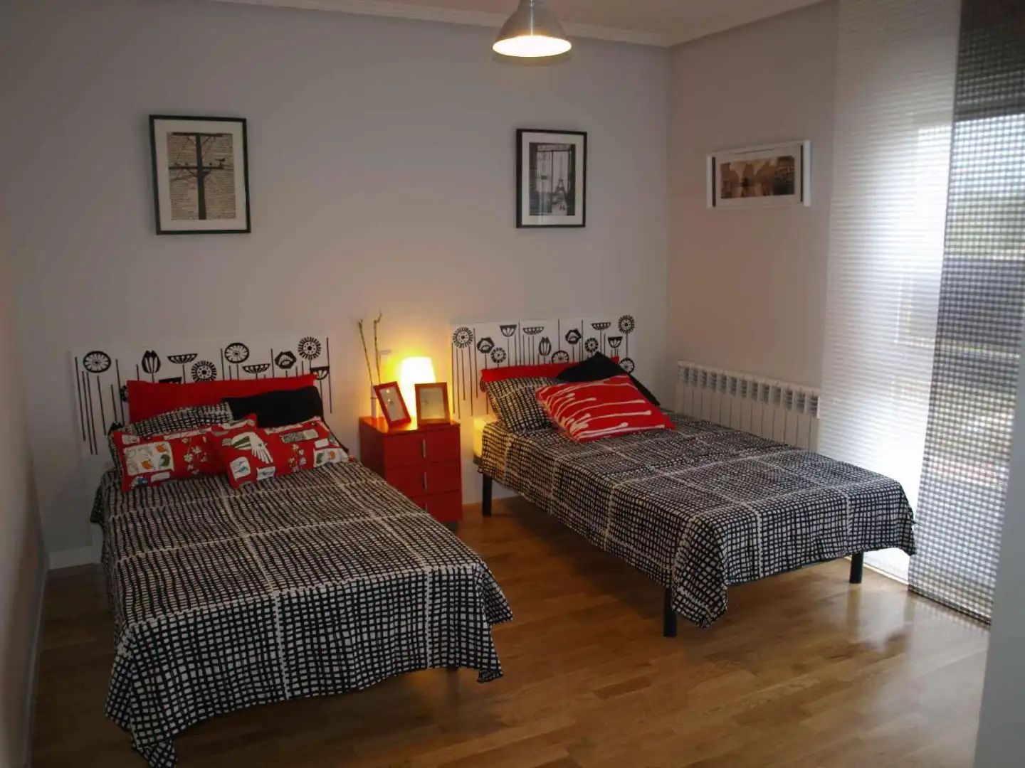 Bedroom of Houses for sale in Hervencias
