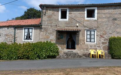 Vista exterior de Casa o xalet en venda en Curtis amb Jardí privat i Traster