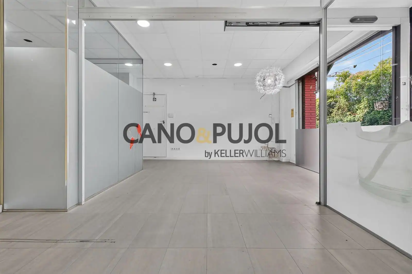 Local comercial en alquiler en LLUIS COMPANYS, imagen 8