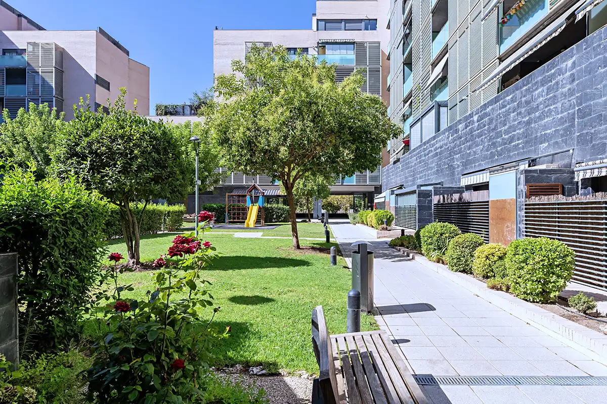 Flat for sale in Calle Alameda del Valle, 22, Ensanche de Vallecas - La Gavia