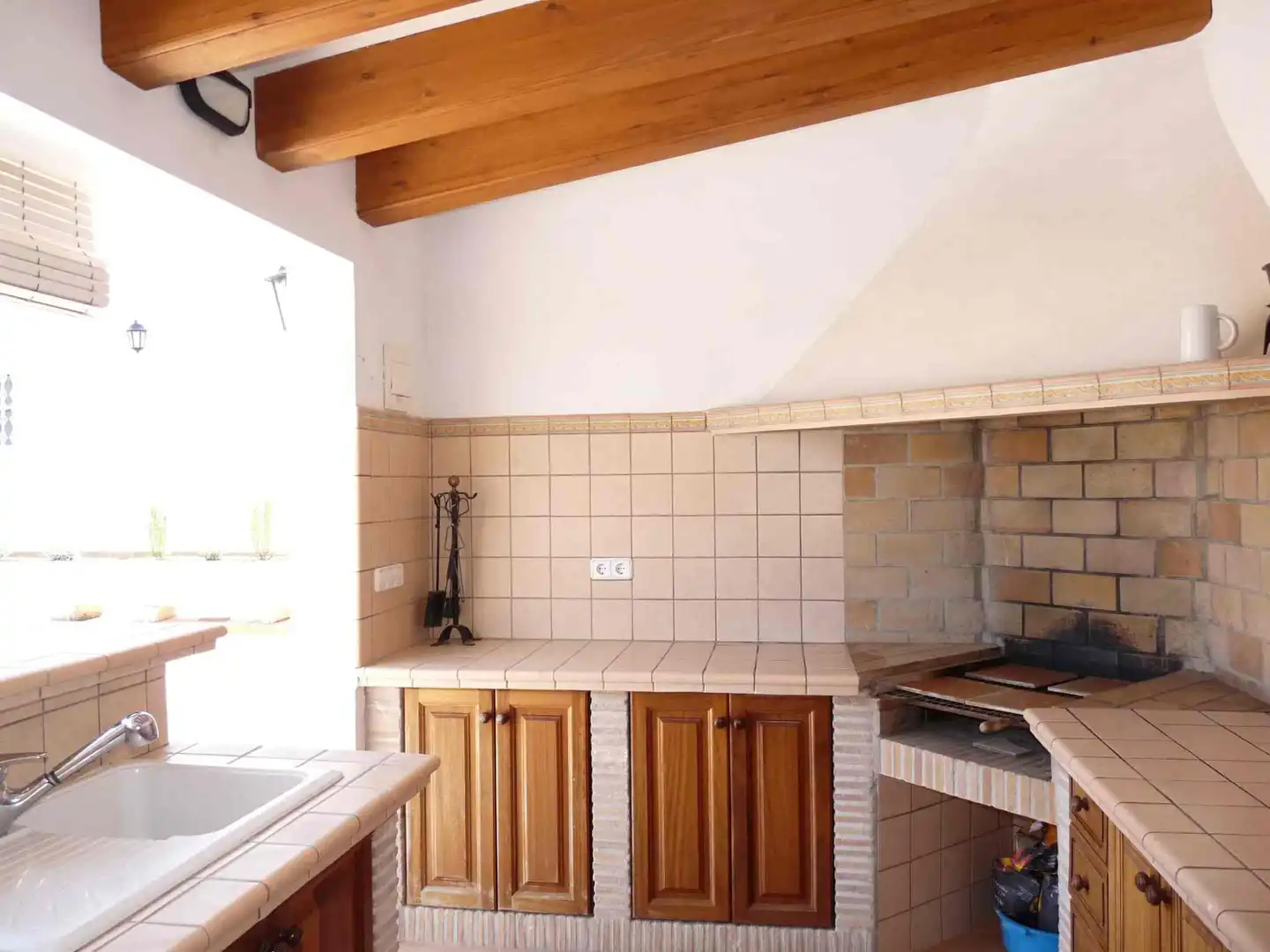 Cuina de Casa o xalet de lloguer en Dénia amb Aire condicionat, Jardí privat i Terrassa