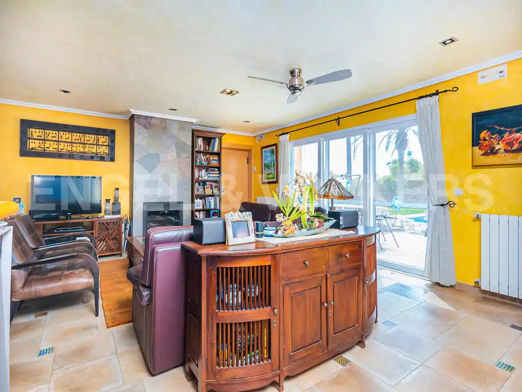 Casa con piscina en venta en Urbanizaciones, imagen 12